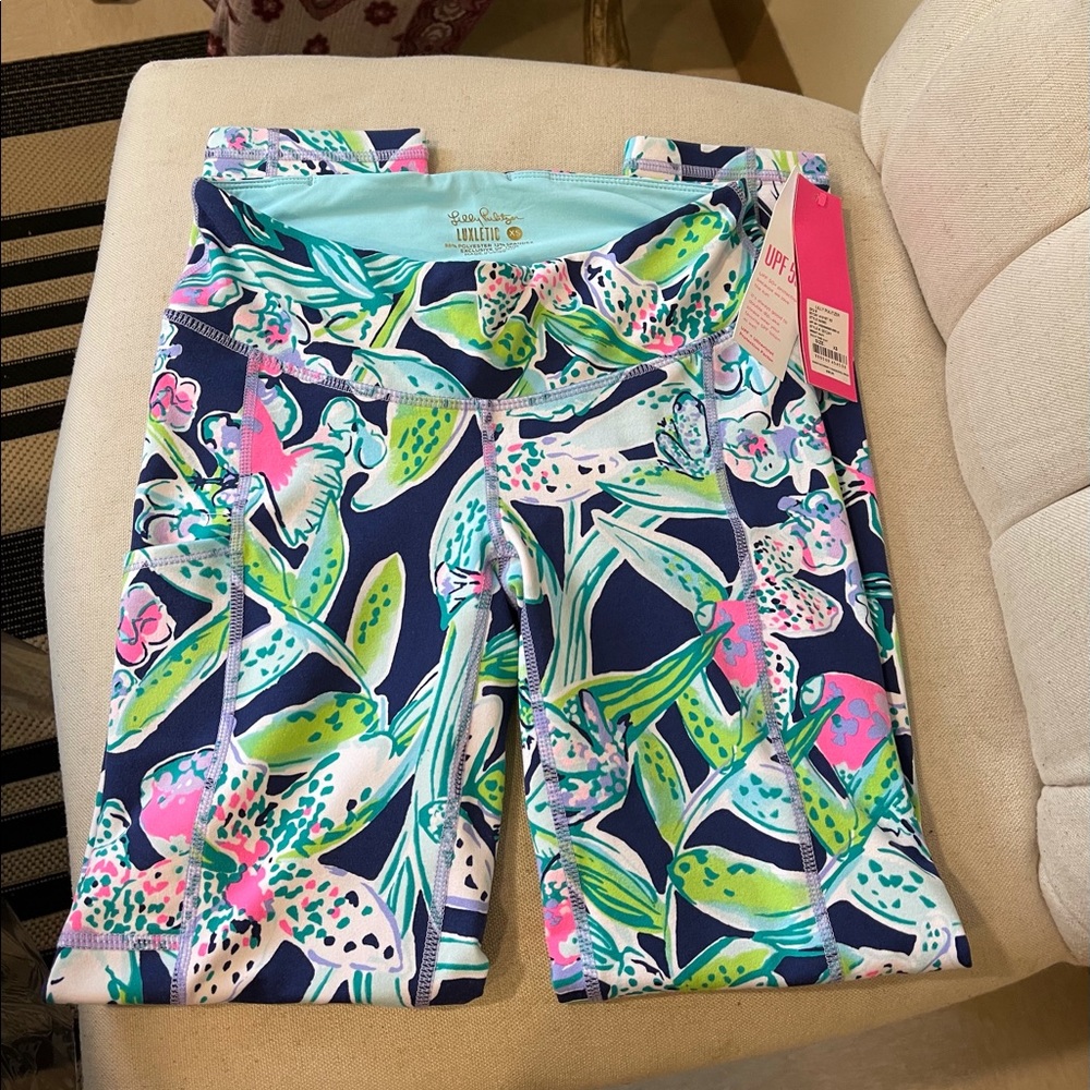 Lilly Pulitzer Leggings in “Sway This Way”